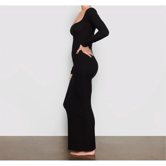 SKIMS Dresses & Skirts - Skims Soft Lounge Ribbed Long Sleeve Dress Women S Black Clean Girl Minimalist